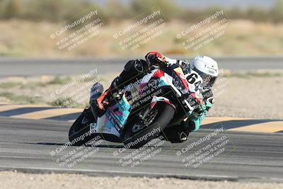 media/Oct-04-2025-CVMA (Sat) [[408bcdd6e4]]/Race 14-500-400-350 Supersport/